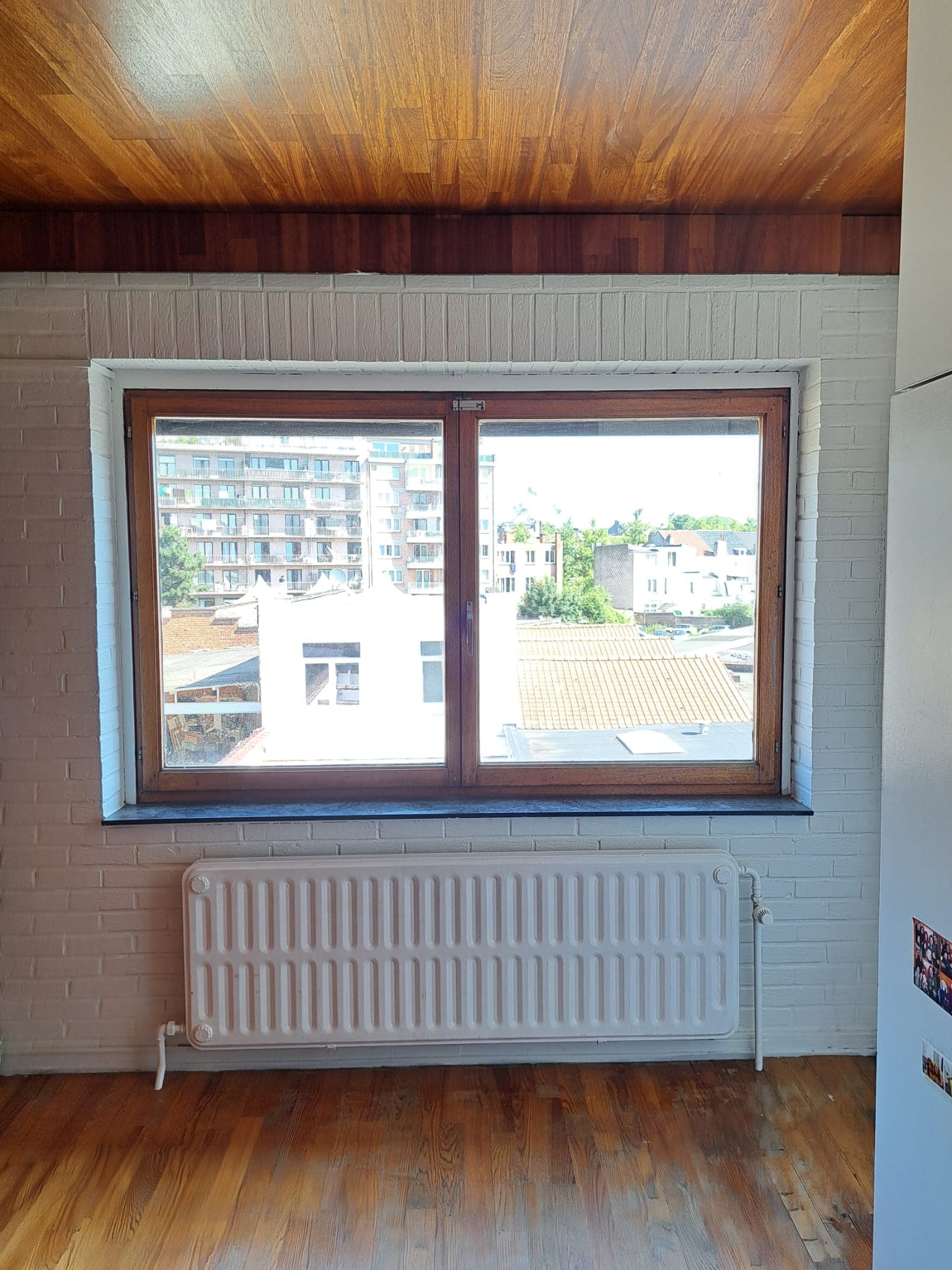 Comment choisir un bon menuisier à Bruxelles : Guide complet 2025 - Réalisation Ronny Windows