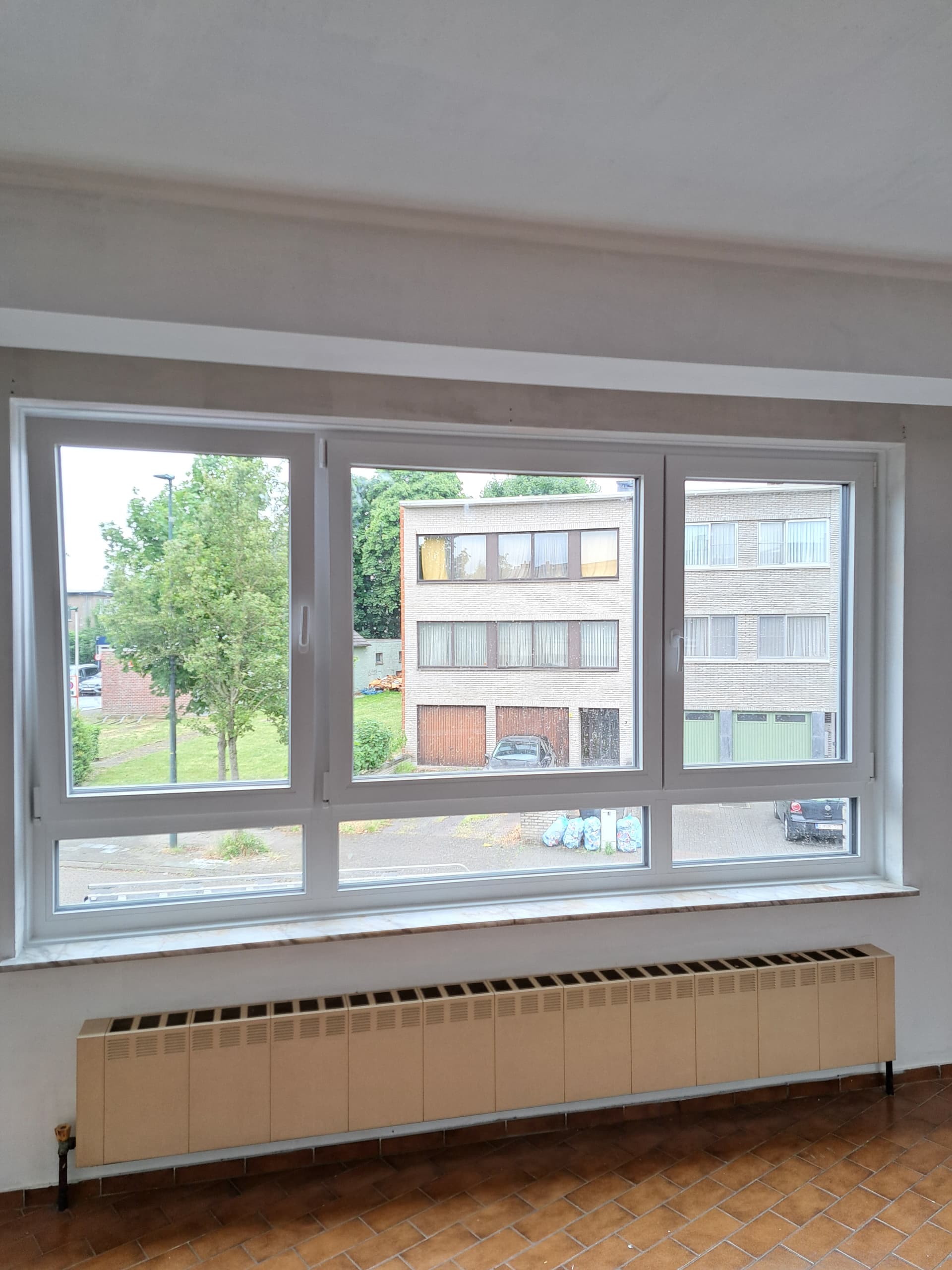 Raamrenovatie appartement Brussel: de complete gids 2025 - Realisatie Ronny Windows