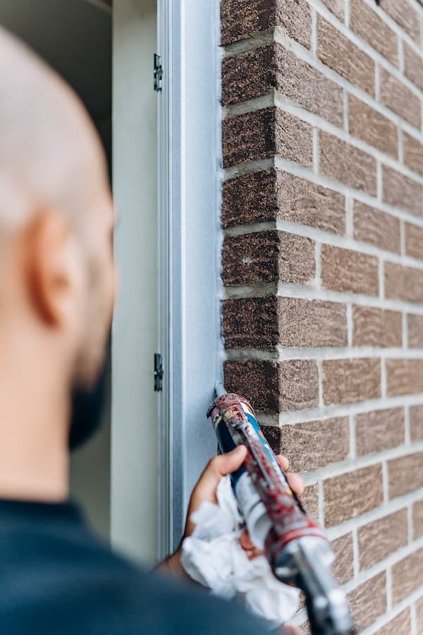 Étanchéité vitrage professionnel